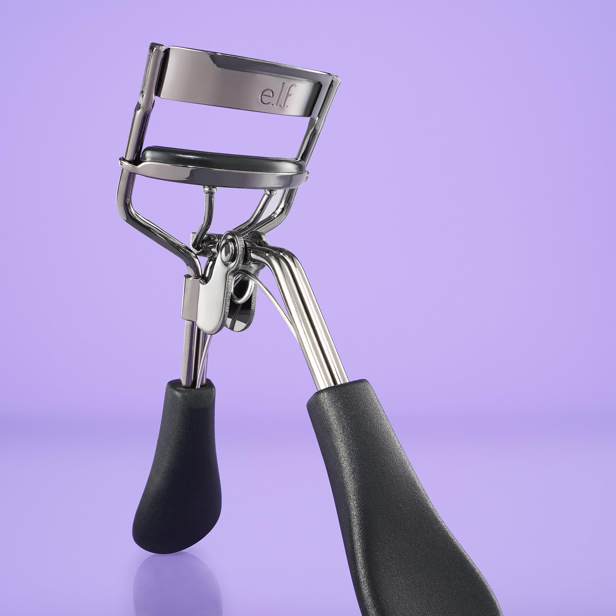 e.l.f. Pro Eyelash Curler, Strong, Contoured, Eye-Opening, Voluminous Lashes, Includes Additional Rubber Replacement Pad, Silver e.l.f. Au supplements